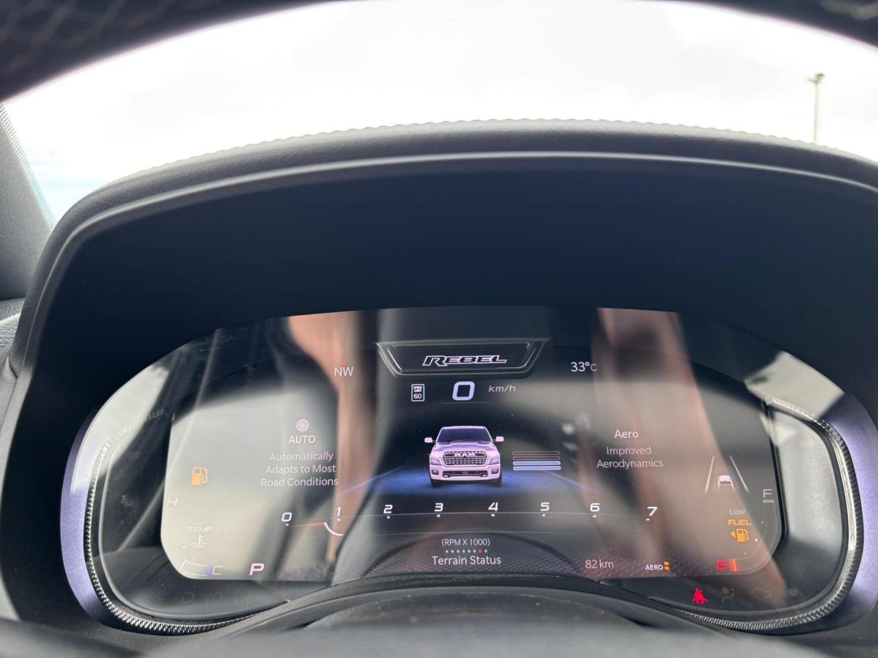 DODGE RAM 1500 CREW CAB REBEL AIR HAYON MULTI 2025