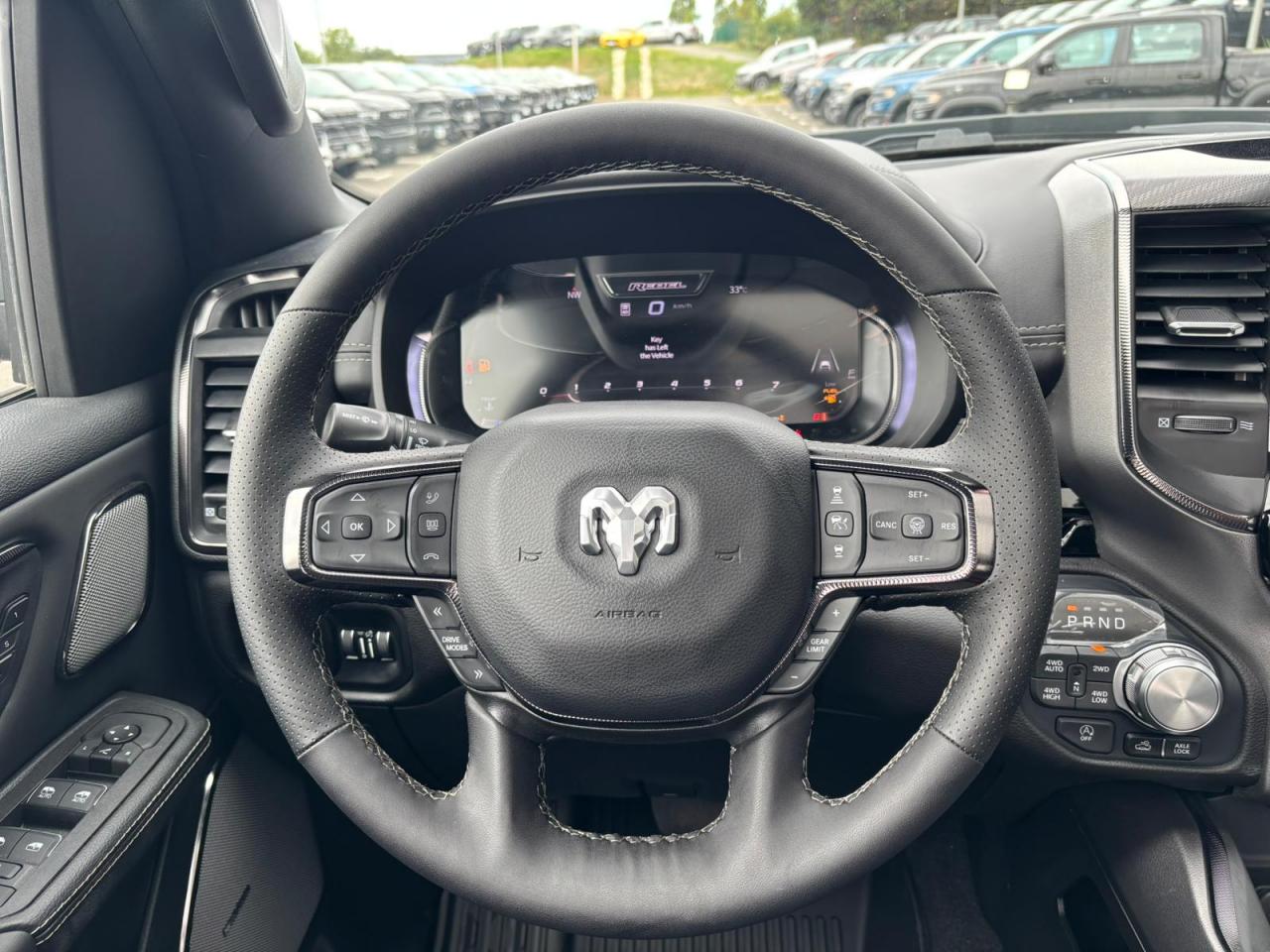 DODGE RAM 1500 CREW CAB REBEL AIR HAYON MULTI 2025