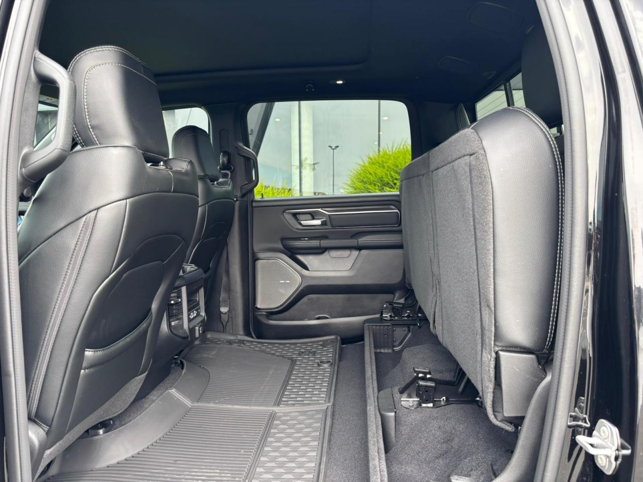 DODGE RAM 1500 CREW CAB REBEL AIR HAYON MULTI 2025