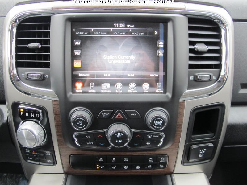 Dodge RAM 1500 crew laramie v8 5.7l 395ch AIR