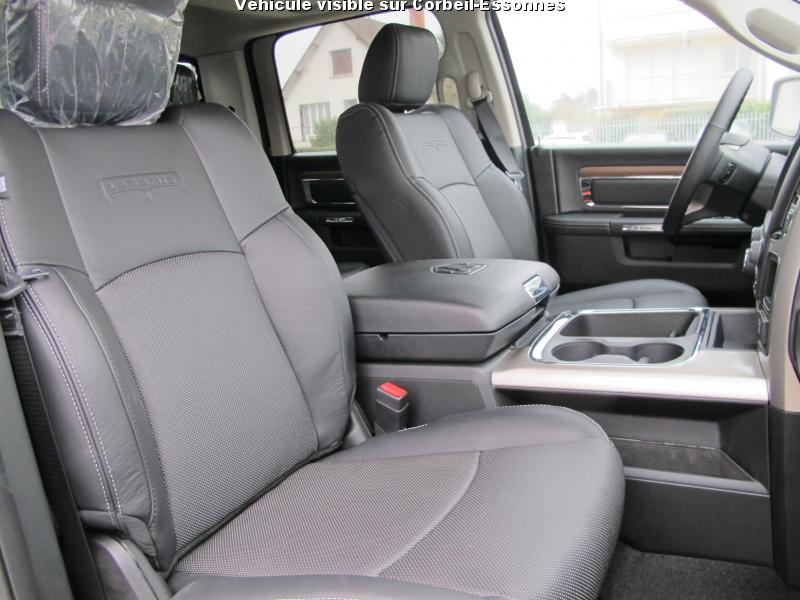 Dodge RAM 1500 crew laramie v8 5.7l 395ch AIR