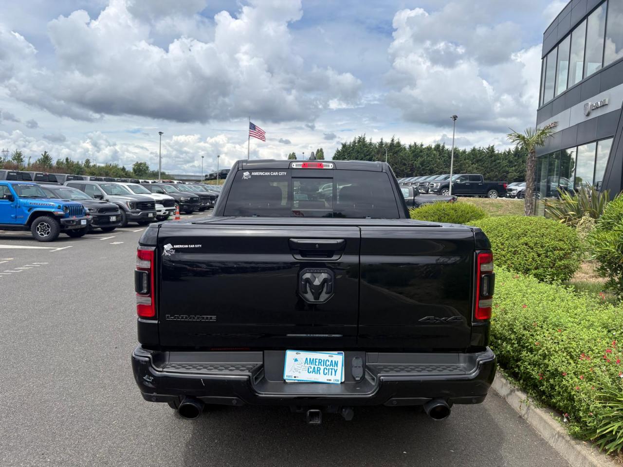 DODGE RAM 1500 CREW LARAMIE SPORT NIGHT EDITION RAMBOX HAYON MULTI