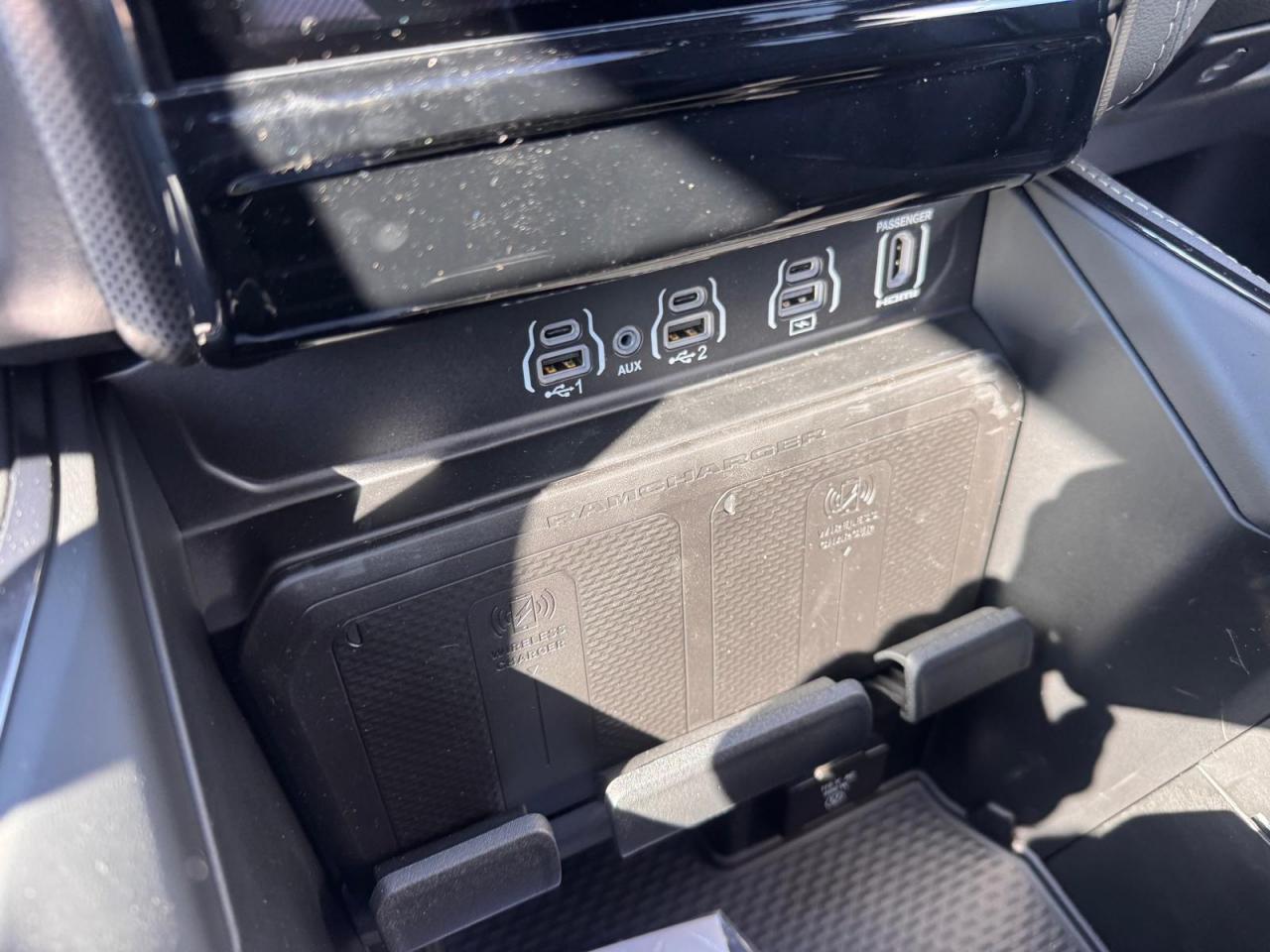 DODGE RAM 1500 CREW LIMITED NIGHT EDITION RAMBOX 2025