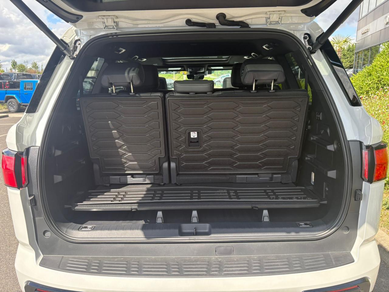 TOYOTA SEQUOIA LIMITED NIGHTSHADE EDITION HYBRID