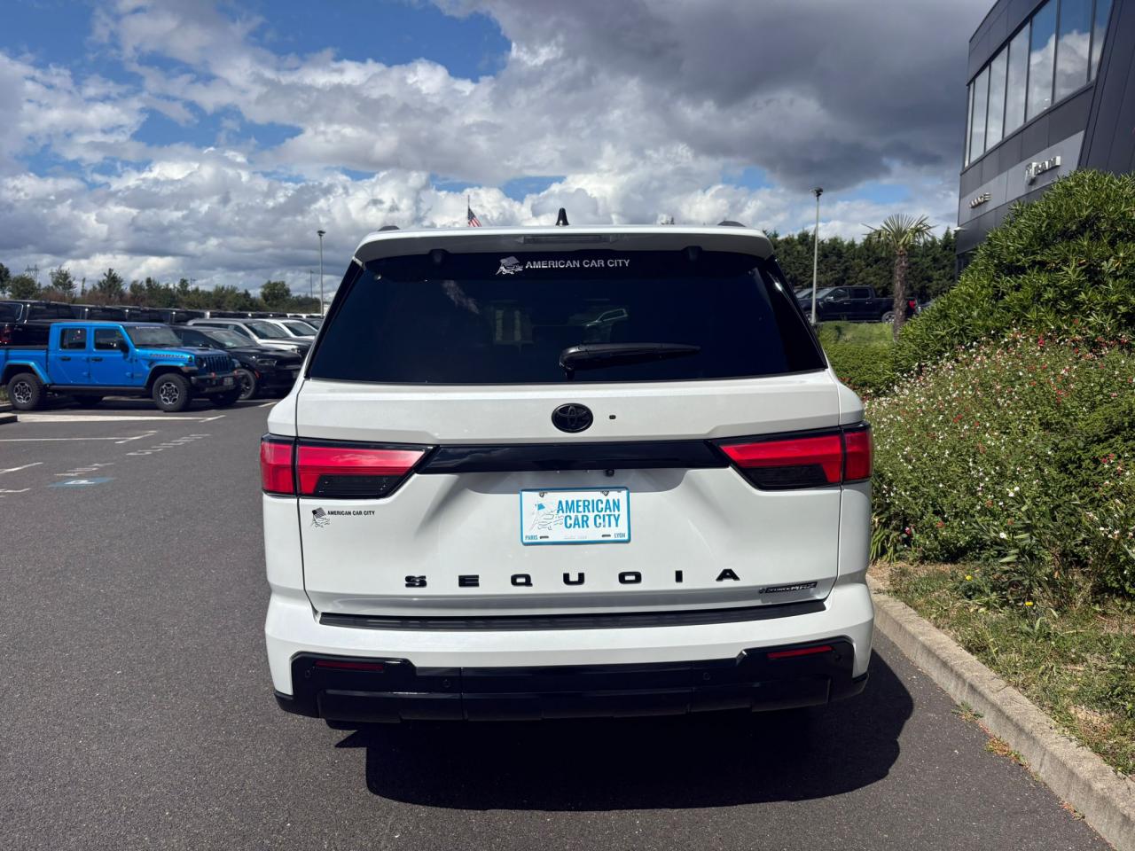 TOYOTA SEQUOIA LIMITED NIGHTSHADE EDITION HYBRID