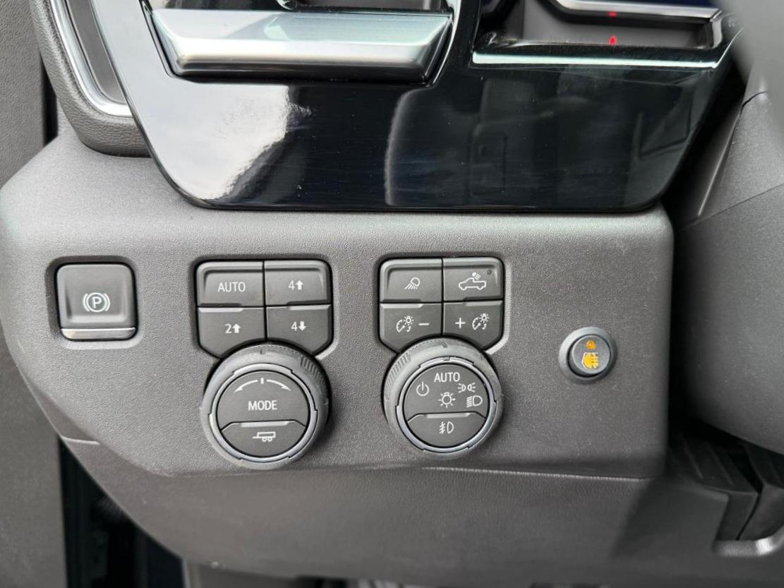 CHEVROLET SILVERADO Crewcab LT Trail Boss V8 6.2l