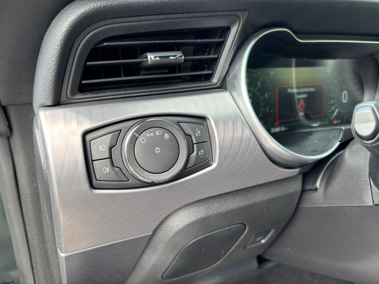 FORD MUSTANG BULLITT V8 5.0L - MAGNERIDE