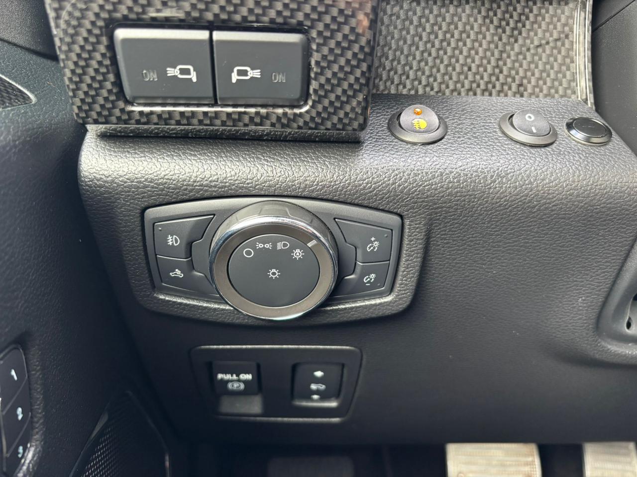 FORD F150 SHELBY OFFROAD V8 5.0L SUPERCHARGED