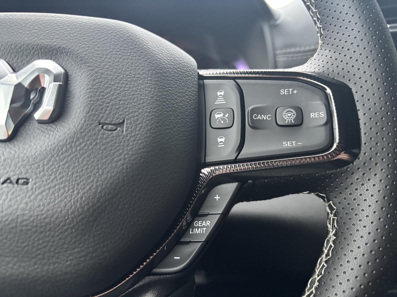 DODGE RAM 1500 CREW CAB REBEL AIR RAMBOX HAYON MULTI