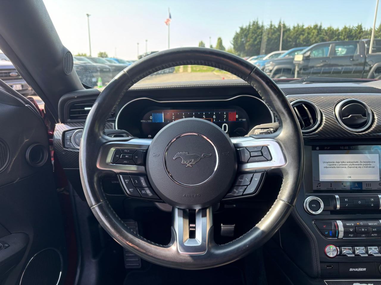 FORD MUSTANG GT FASTBACK V8 5.0L