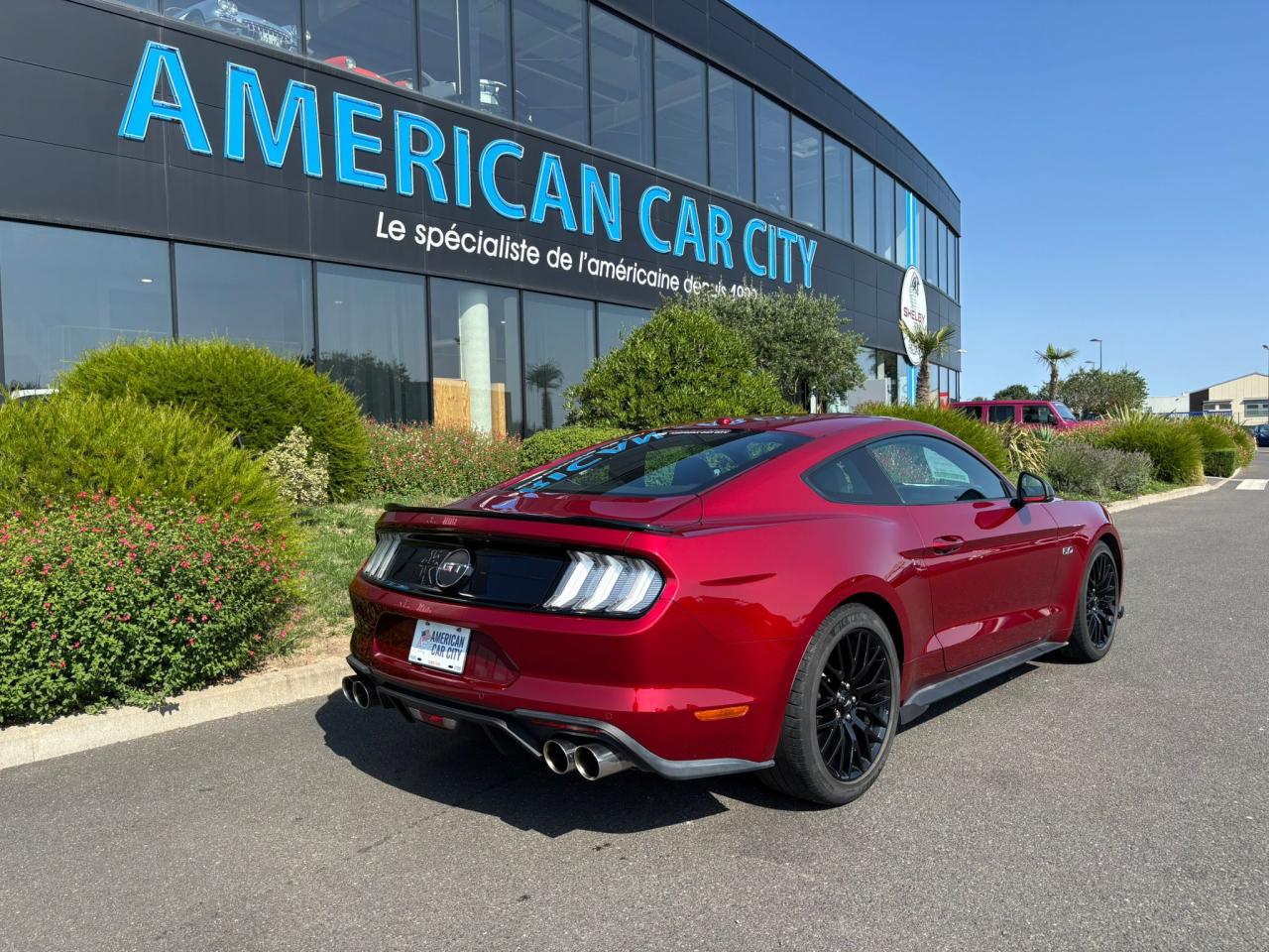 FORD MUSTANG GT FASTBACK V8 5.0L