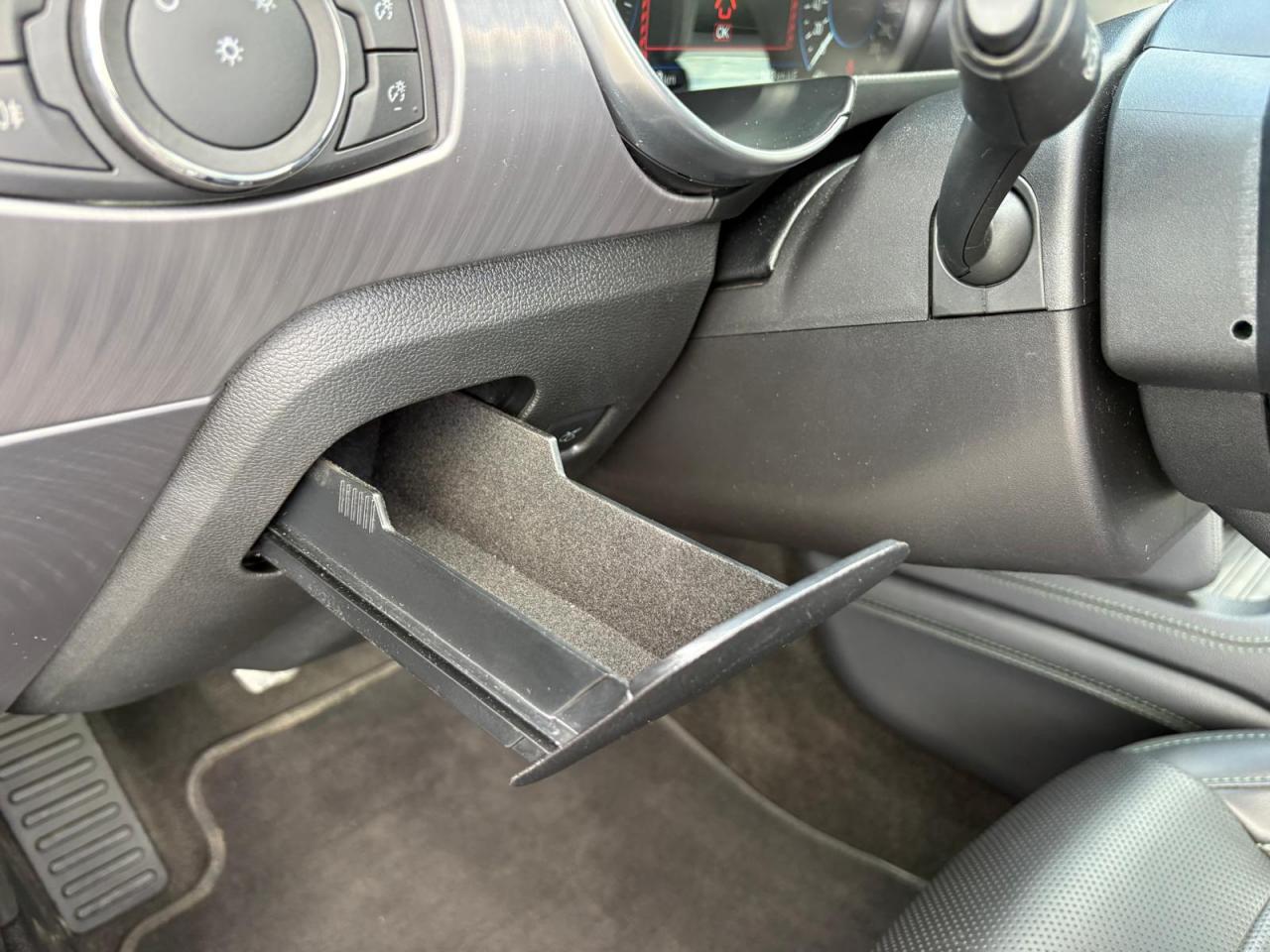 FORD MUSTANG BULLITT V8 5.0L - MAGNERIDE