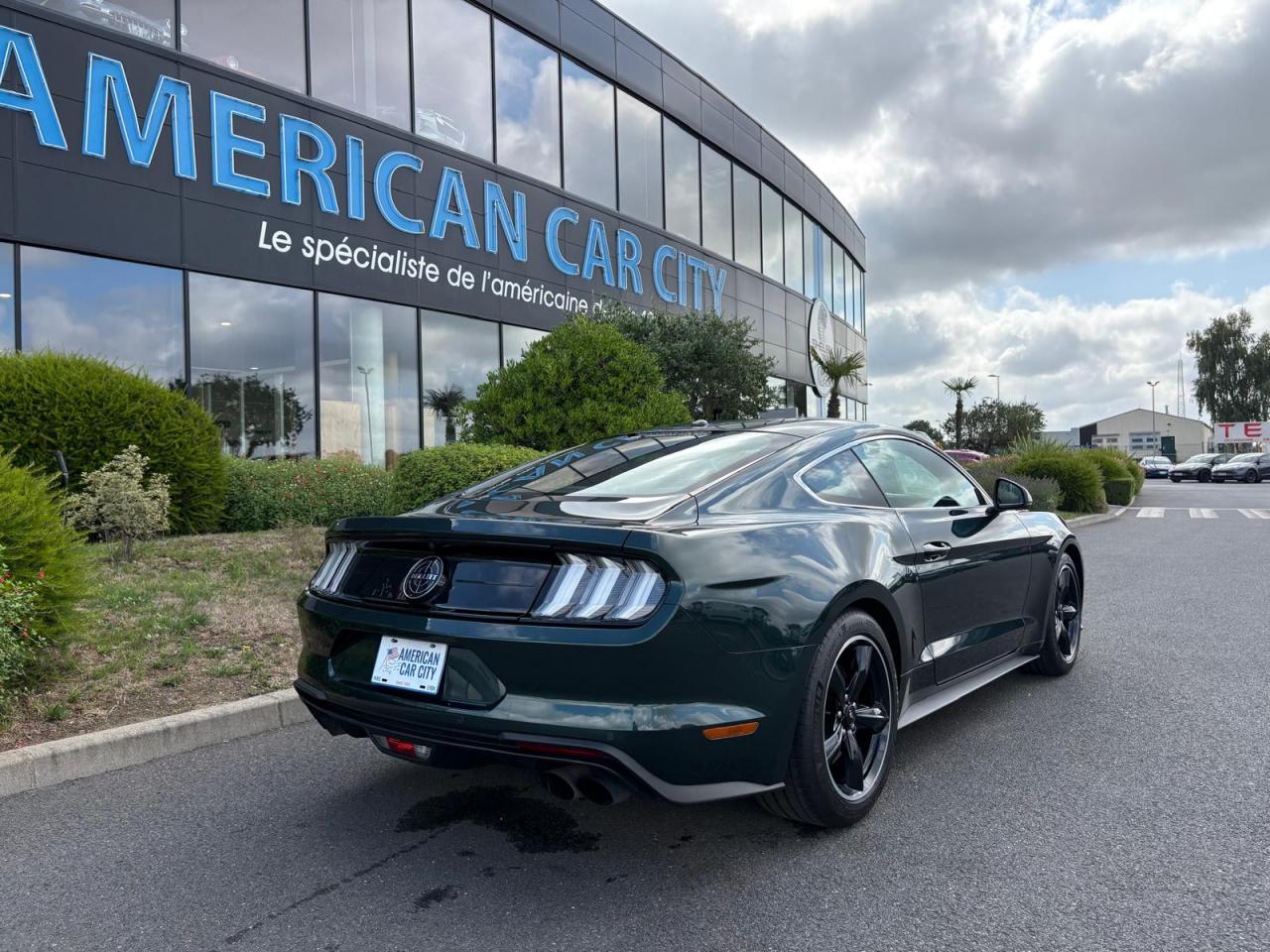 FORD MUSTANG BULLITT V8 5.0L - MAGNERIDE