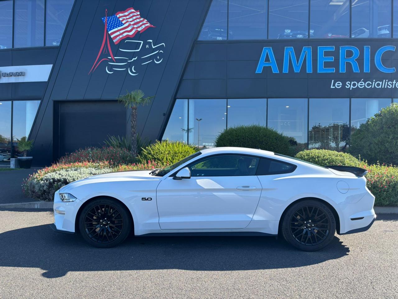 FORD MUSTANG Fastback GT 5.0L V8 MAGNERIDE