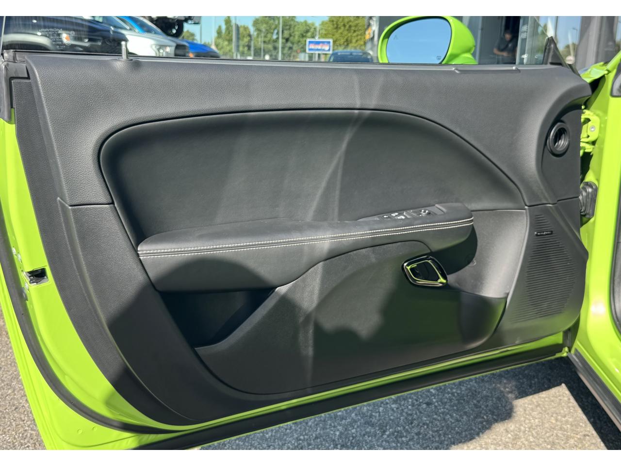 DODGE CHALLENGER SRT HELLCAT Widebody 6.2 Supercharged