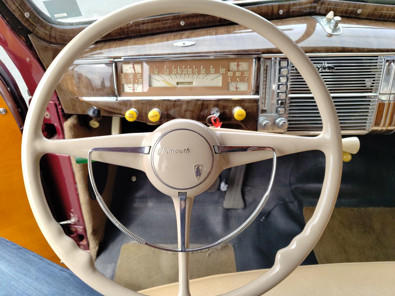 PLYMOUTH P12 SPECIAL DELUXE 7 PLACES 1941