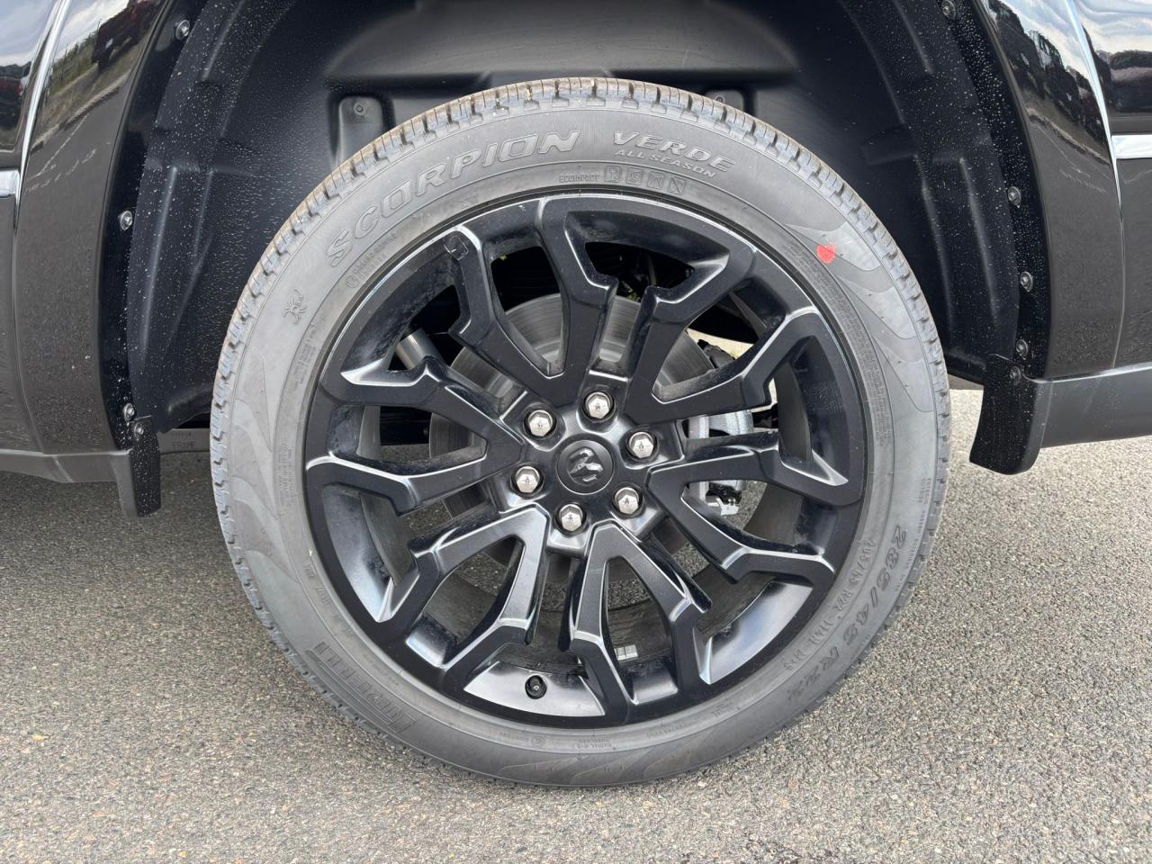 DODGE RAM 1500 CREW LIMITED NIGHT EDITION RAMBOX 2025