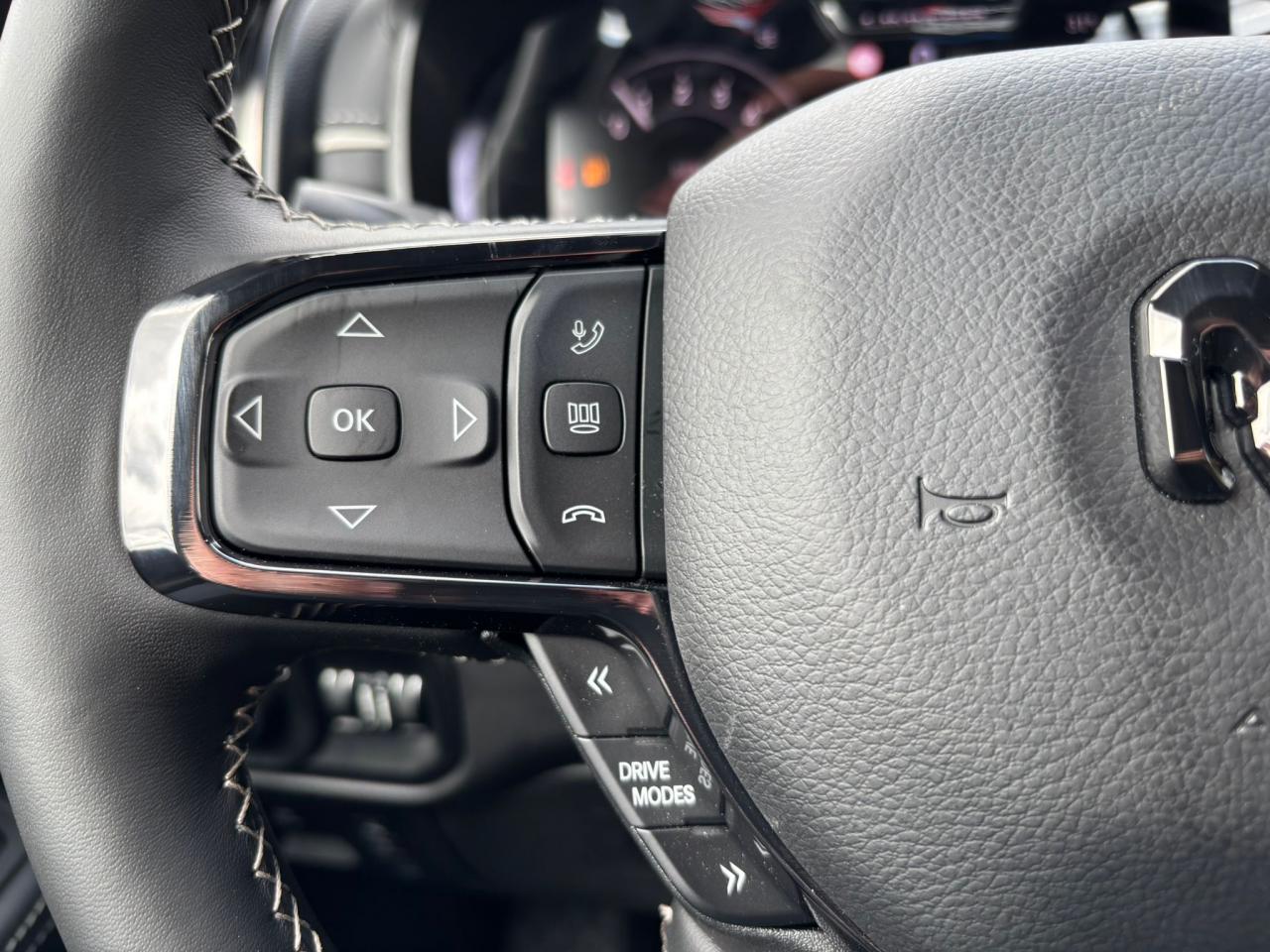 DODGE RAM 1500 CREW LIMITED NIGHT EDITION RAMBOX 2025