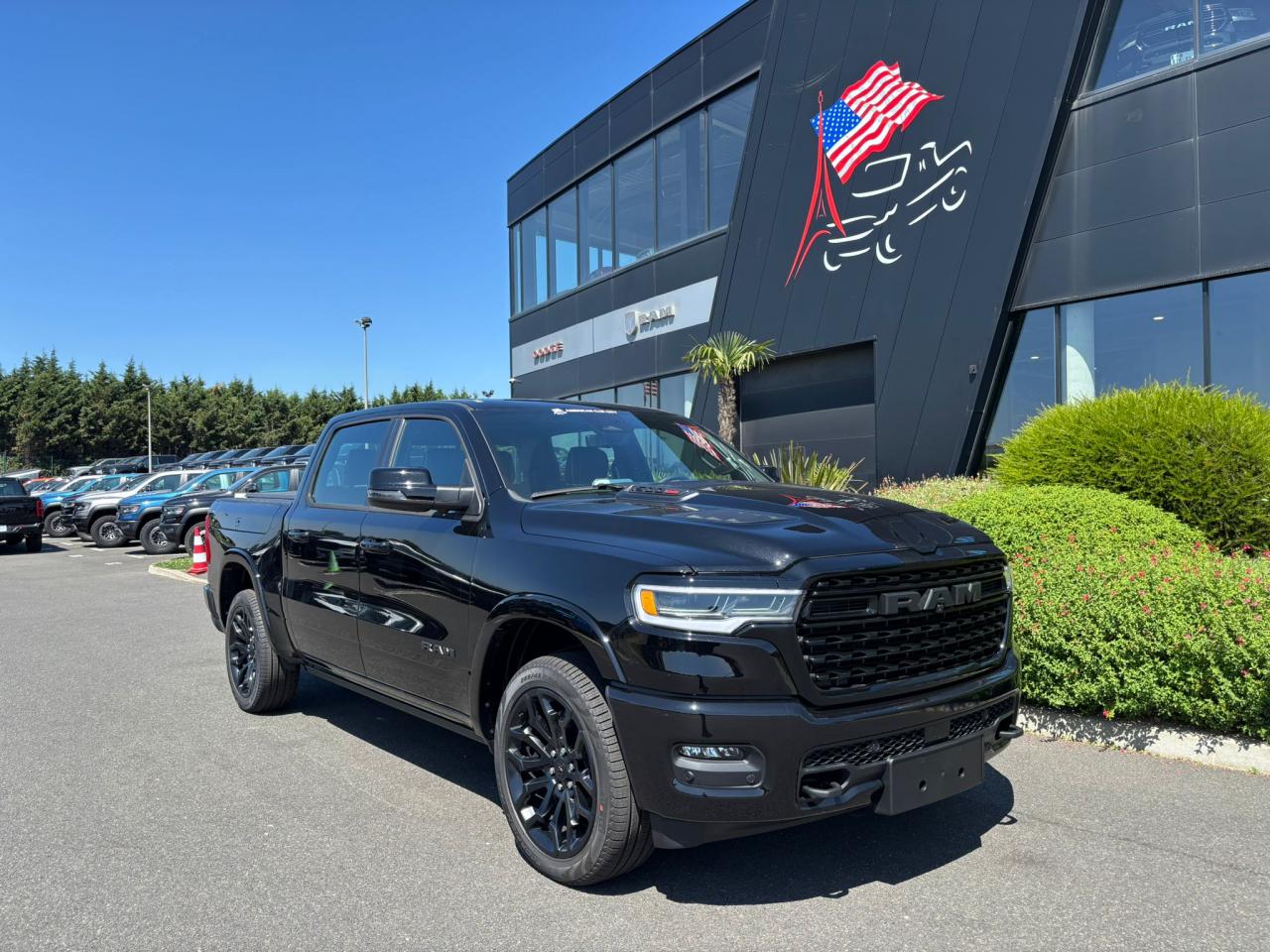 DODGE RAM 1500 CREW LIMITED NIGHT EDITION RAMBOX