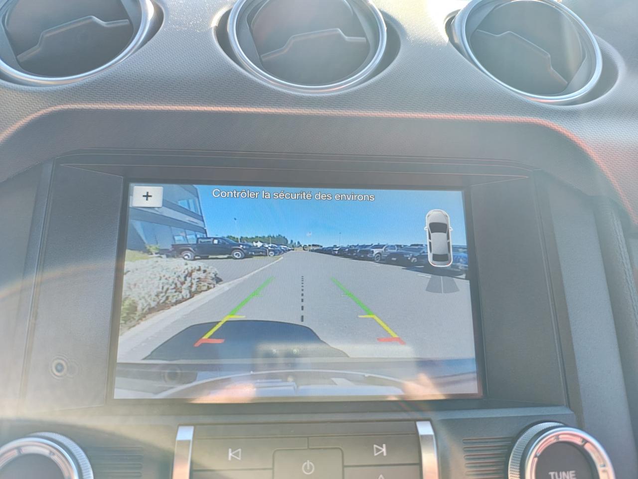 FORD MUSTANG GT FASTBACK V8 5.0L