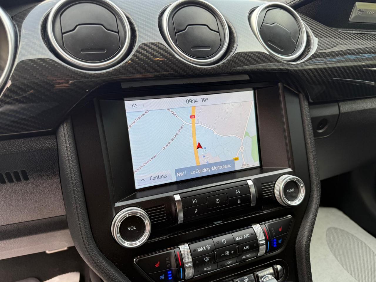 FORD MUSTANG Fastback GT 5.0L V8 MAGNERIDE