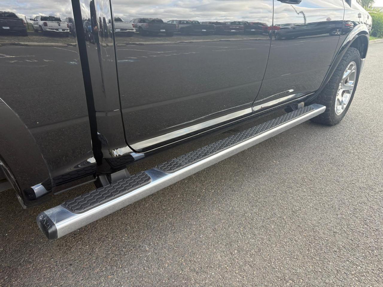 DODGE RAM 1500 CREW LARAMIE CLASSIC