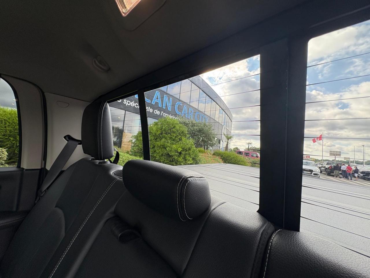 DODGE RAM 1500 CREW LARAMIE CLASSIC