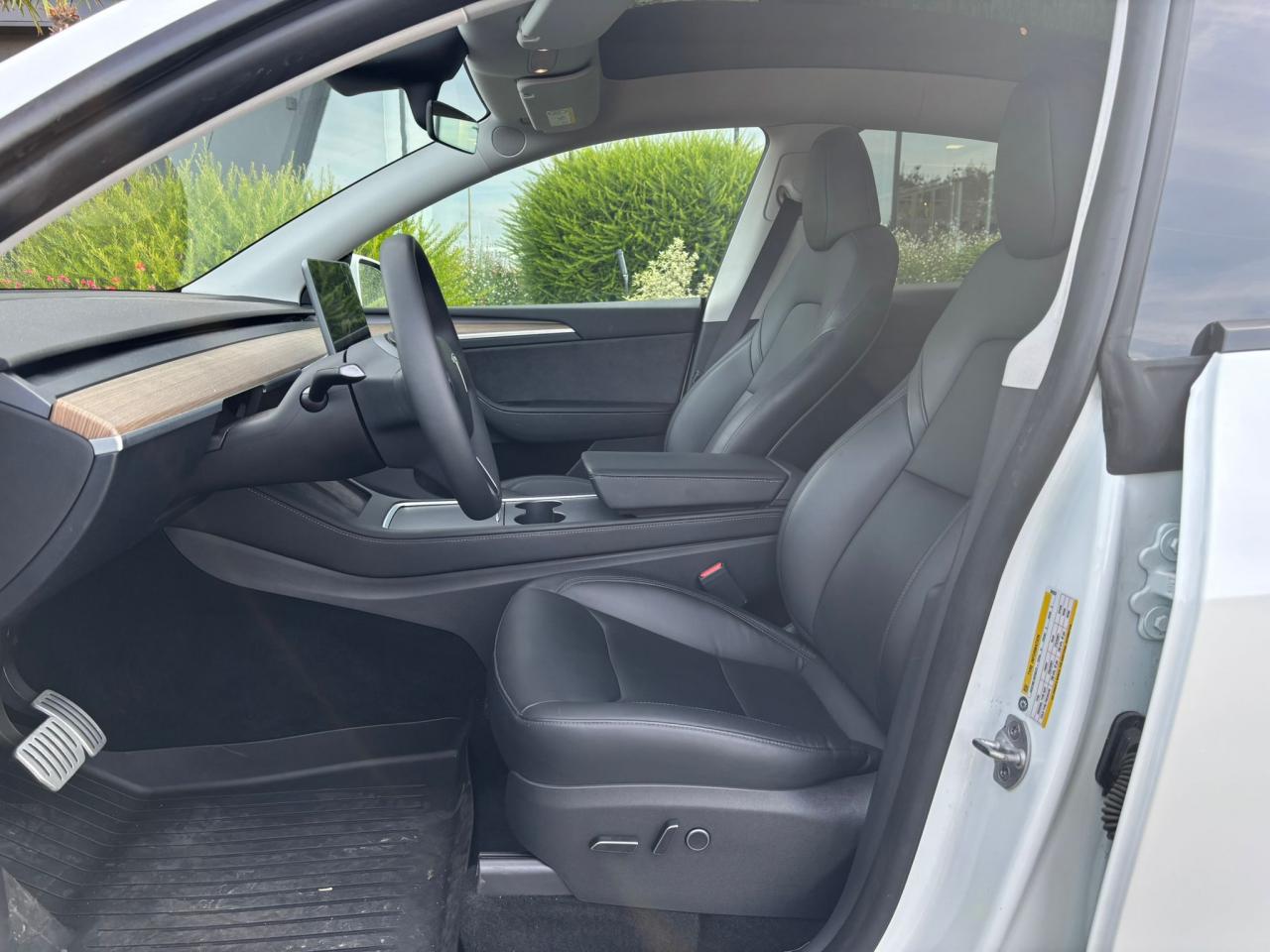 TESLA MODEL Y Performance Dual motor AWD