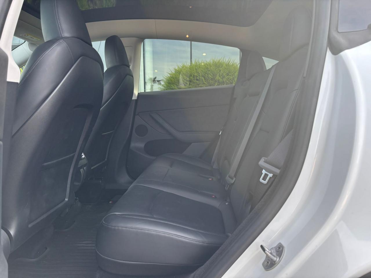 TESLA MODEL Y Performance Dual motor AWD