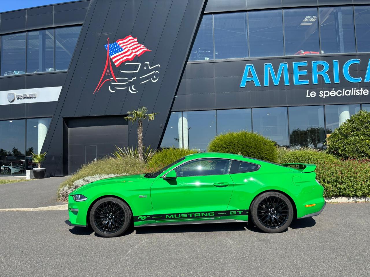 FORD MUSTANG GT FASTBACK 5.0L V8 BVM