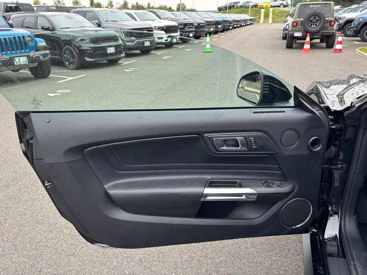 FORD MUSTANG GT fastback V8 5.0L