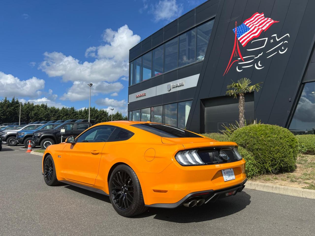 FORD MUSTANG GT FASTBACK V8 5.0L MAGNERIDE