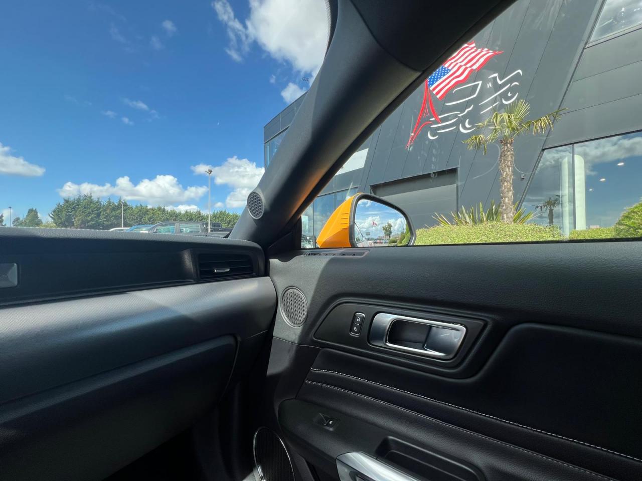 FORD MUSTANG GT FASTBACK V8 5.0L MAGNERIDE