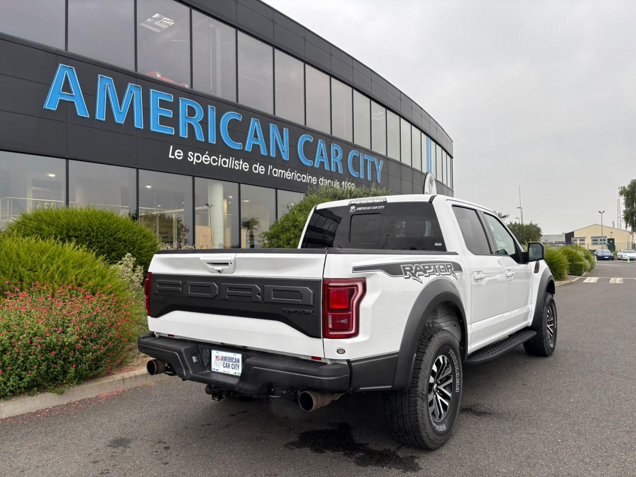 FORD F150 RAPTOR SUPERCREW