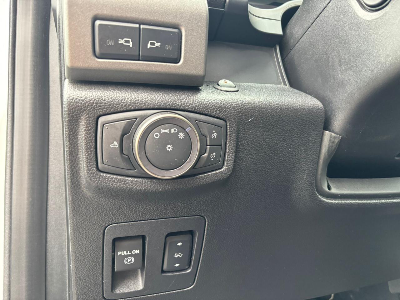 FORD F150 RAPTOR SUPERCREW