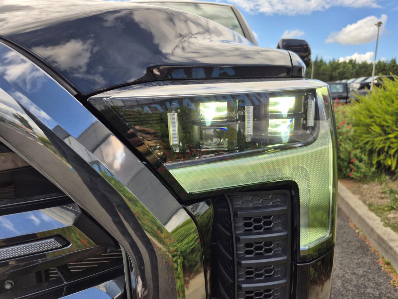 TOYOTA TUNDRA Crewmax PLATINUM