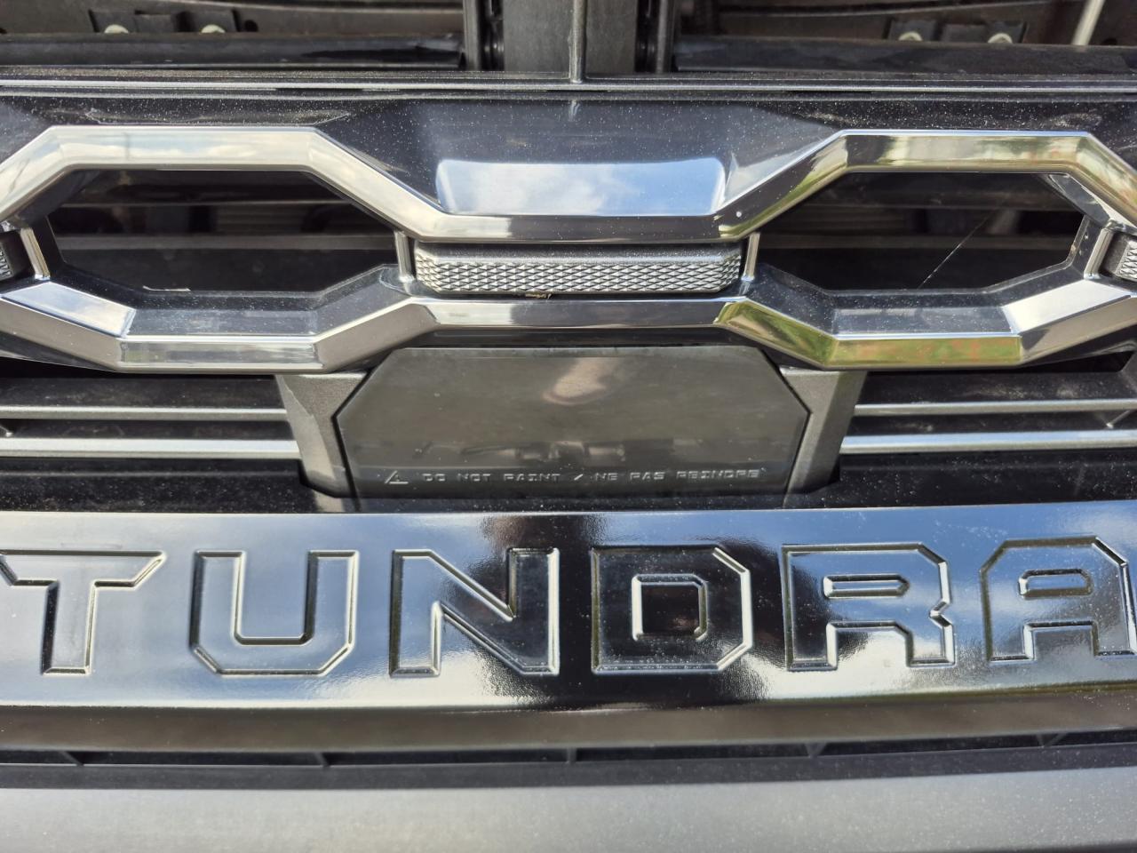 TOYOTA TUNDRA Crewmax PLATINUM