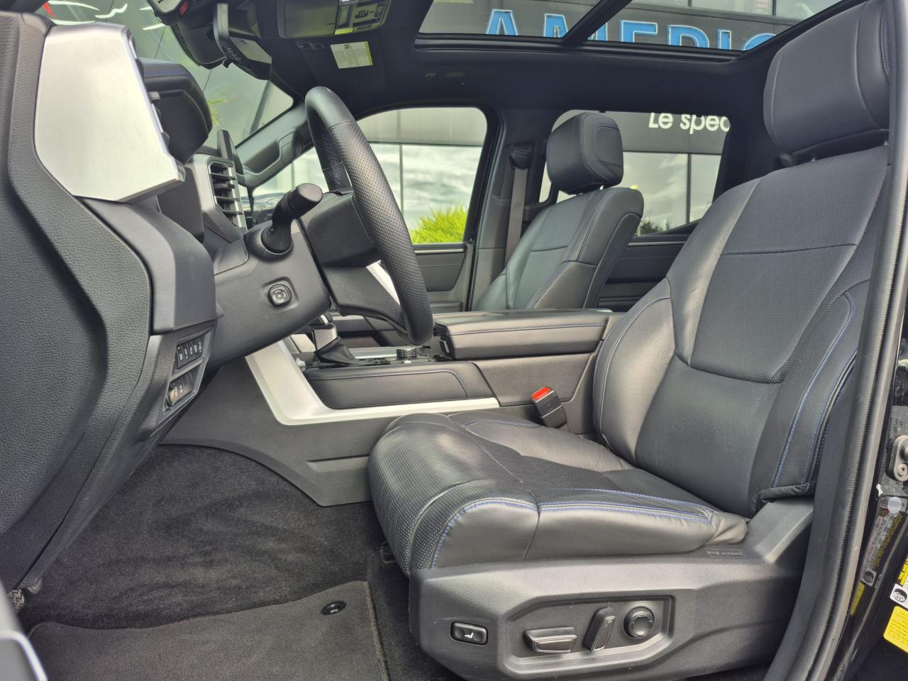 TOYOTA TUNDRA Crewmax PLATINUM