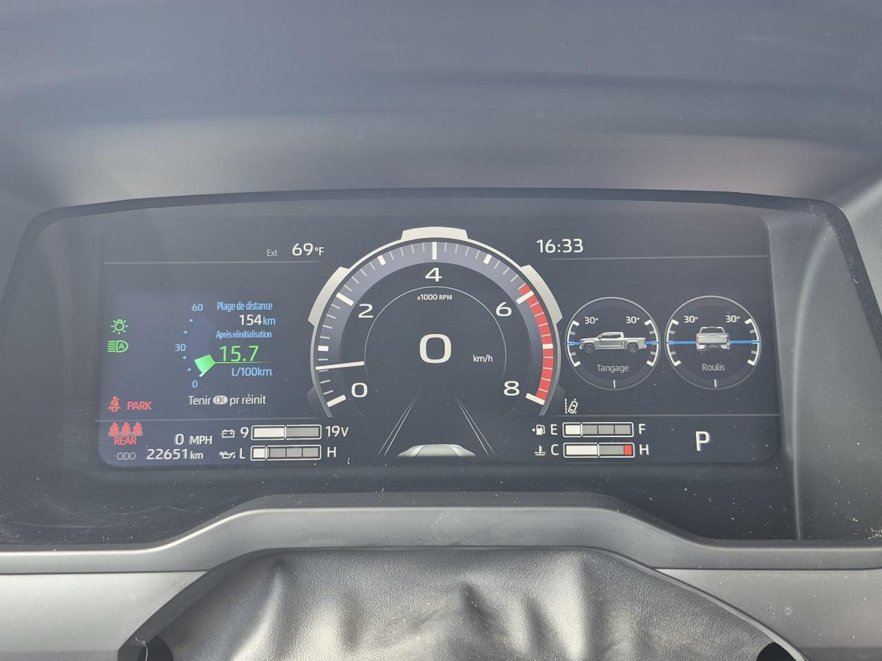 TOYOTA TUNDRA Crewmax PLATINUM