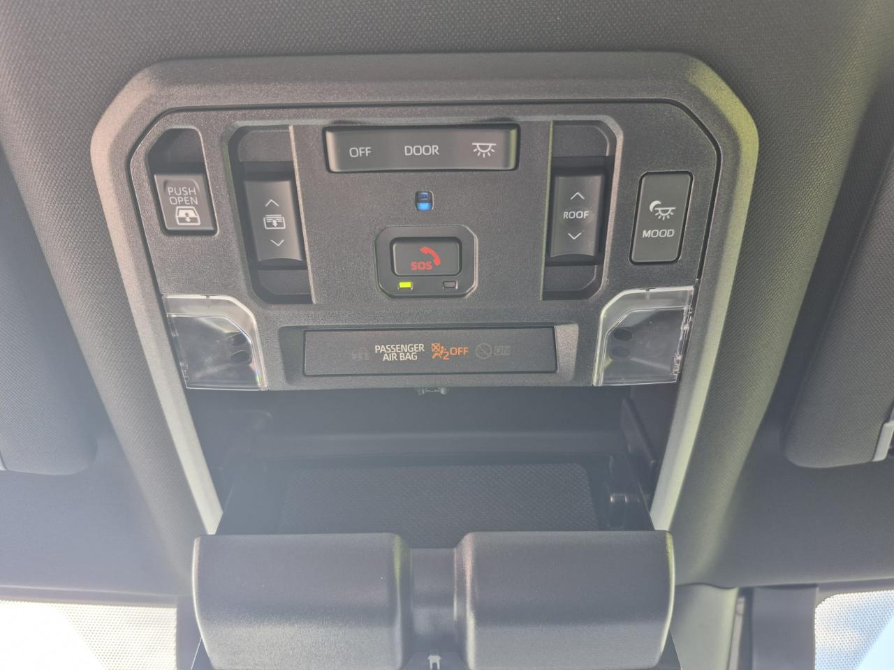 TOYOTA TUNDRA Crewmax PLATINUM