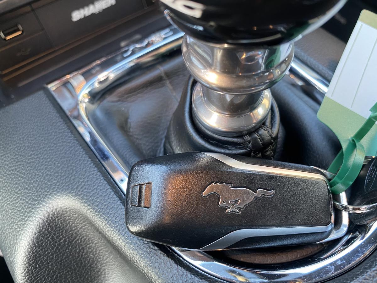 FORD MUSTANG GT FASTBACK V8 5.0L BVM 2016