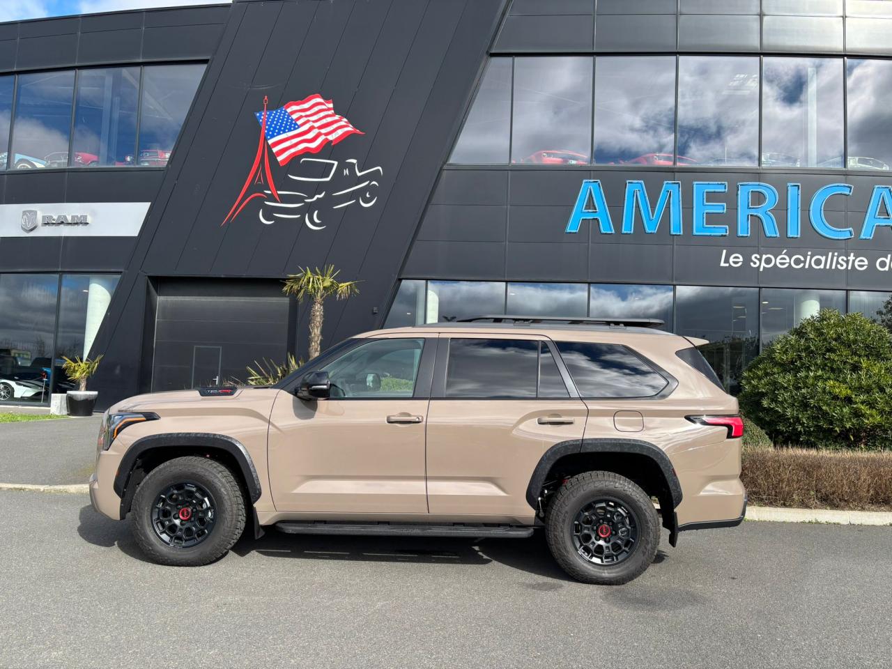 TOYOTA SEQUOIA TRD PRO HYBRID