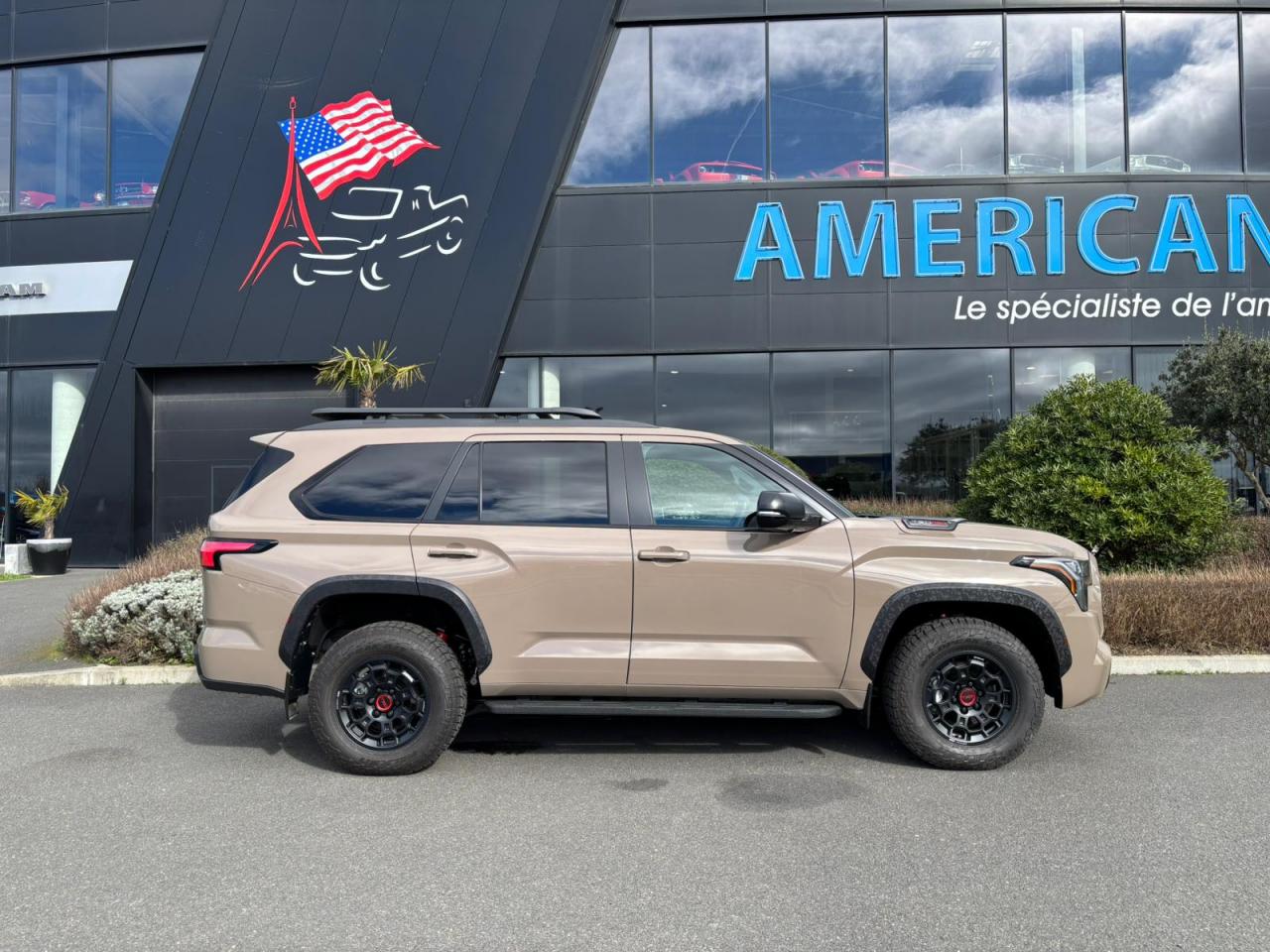 TOYOTA SEQUOIA TRD PRO HYBRID