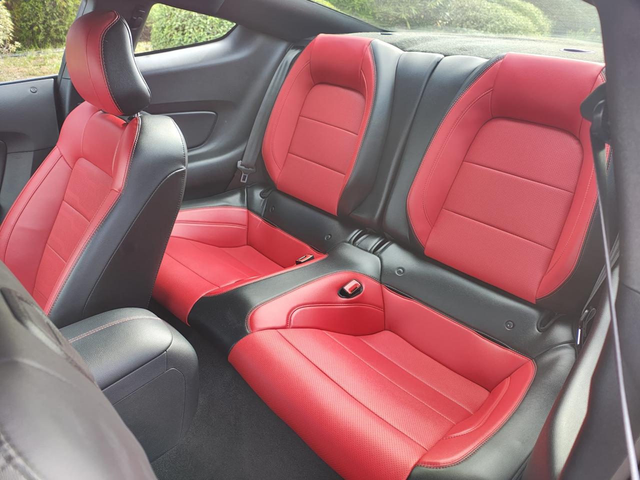 FORD MUSTANG GT FASTBACK 5.0L V8 450ch