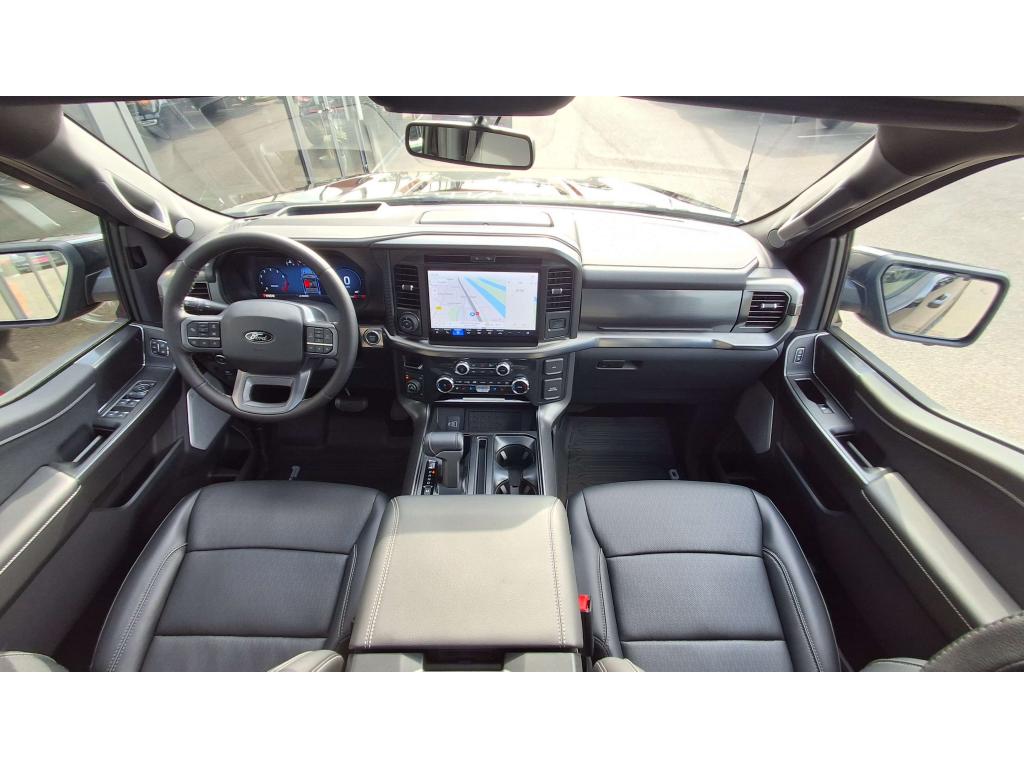 FORD F150 Supercrew LARIAT Black Package V8 5.0L