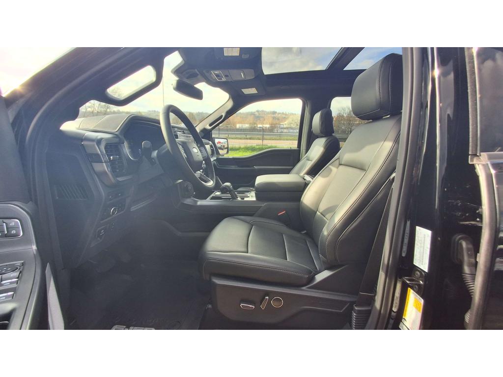 FORD F150 Supercrew LARIAT Black Package V8 5.0L