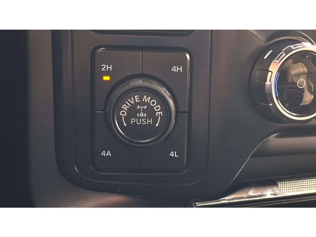 FORD F150 Supercrew LARIAT Black Package V8 5.0L