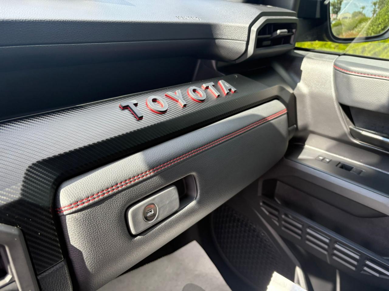 TOYOTA TACOMA TRD PRO I-FORCE MAX 2.4L 4-Cyl. Turbo Hybrid