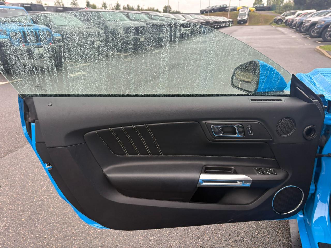 FORD MUSTANG GT Fastback V8 5.0L BLACK SHADOW EDITION