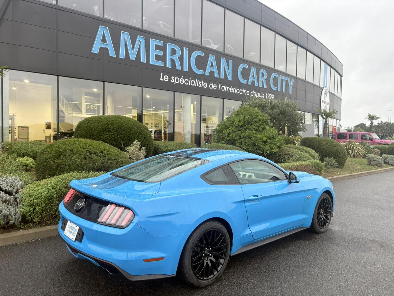 FORD MUSTANG GT Fastback V8 5.0L BLACK SHADOW EDITION